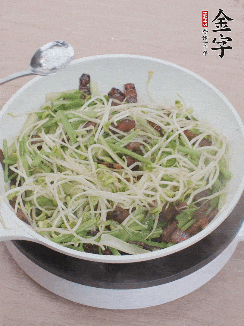 1點鹽、糖調(diào)味。